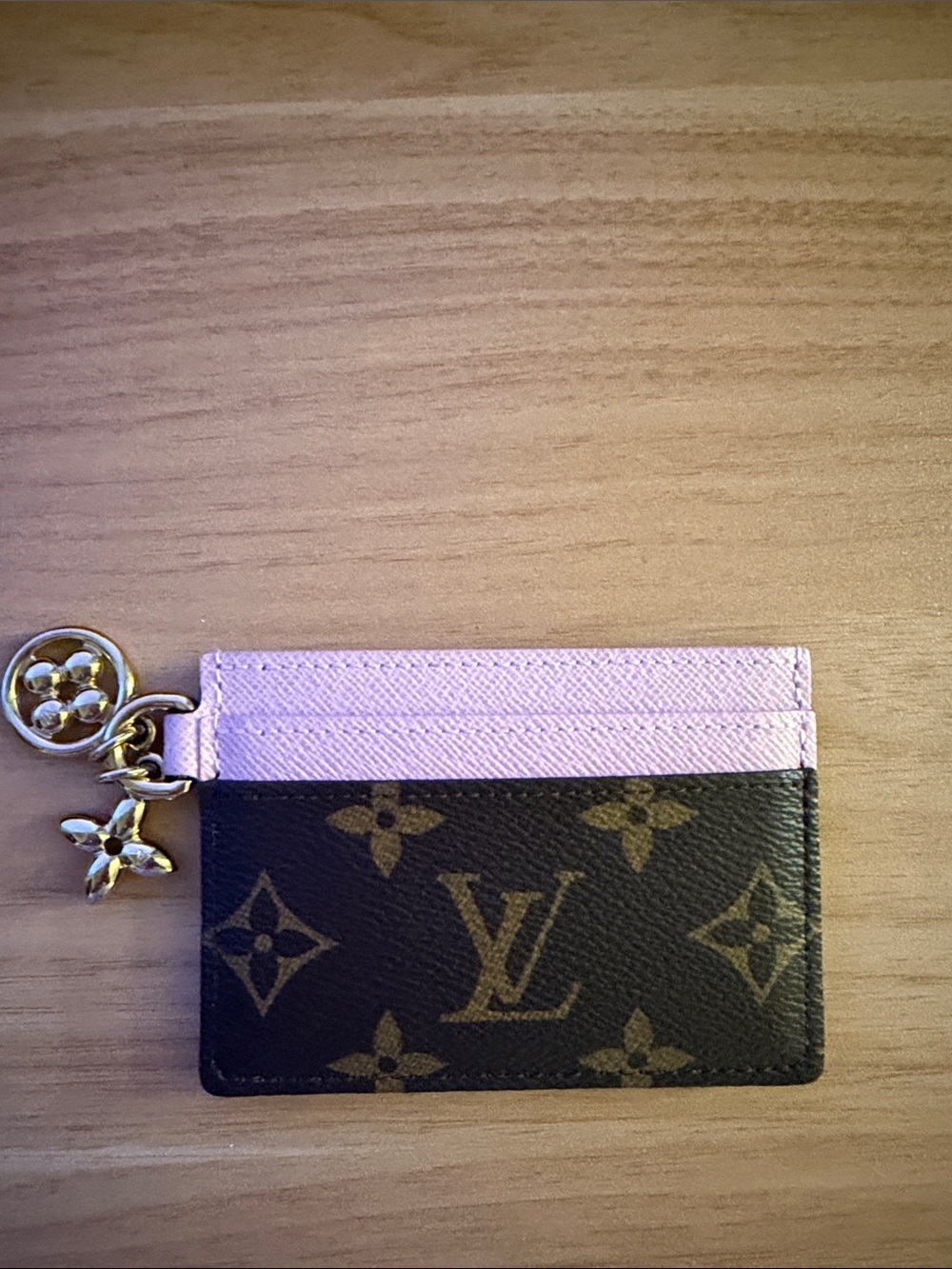 Louis Vuitton Pink, Monogram LV Charms Card Holder - Picture 2 of 6